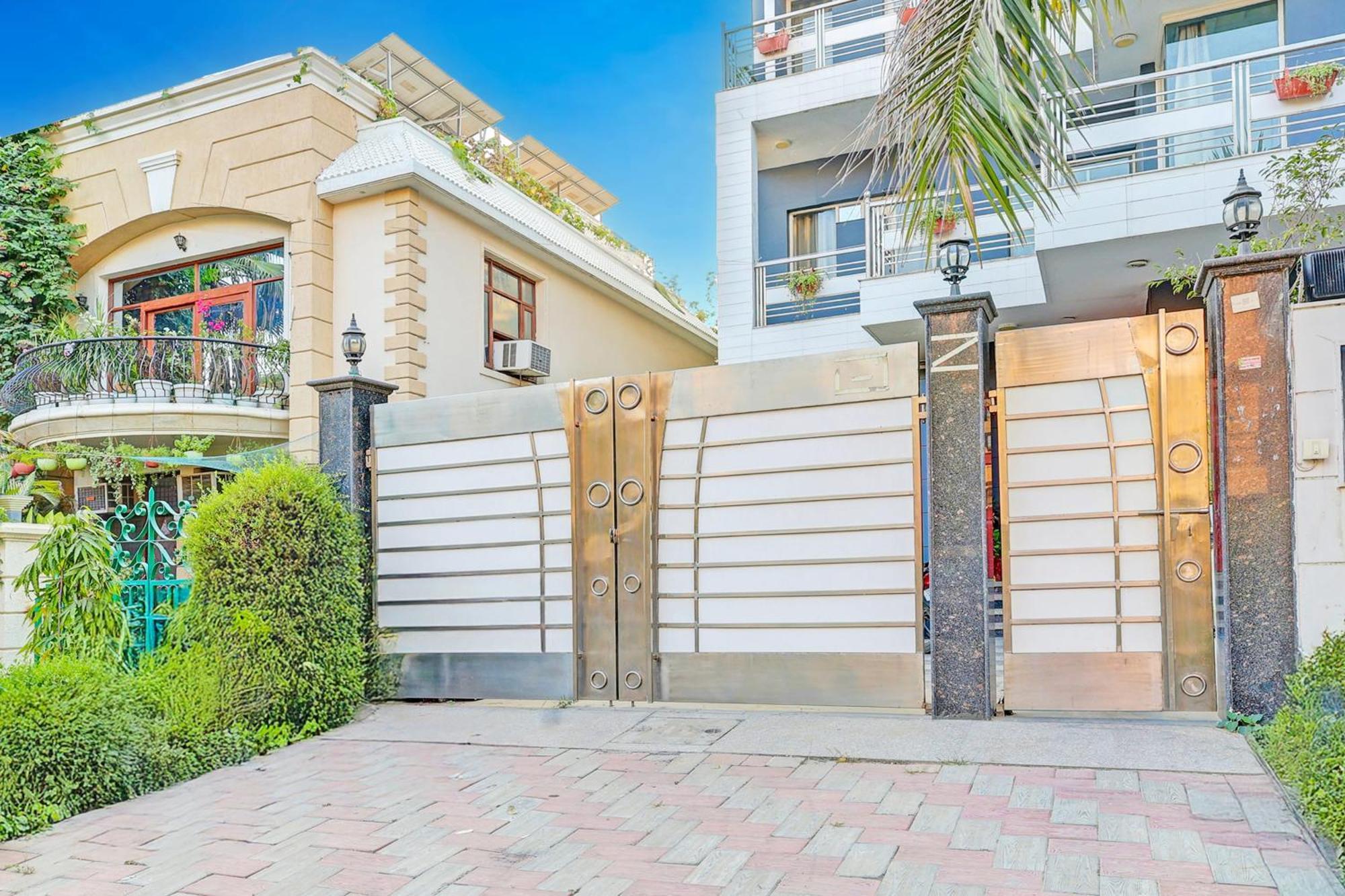 Townhouse Sector 49 Sohna Road Hotell Gurgaon Exteriör bild
