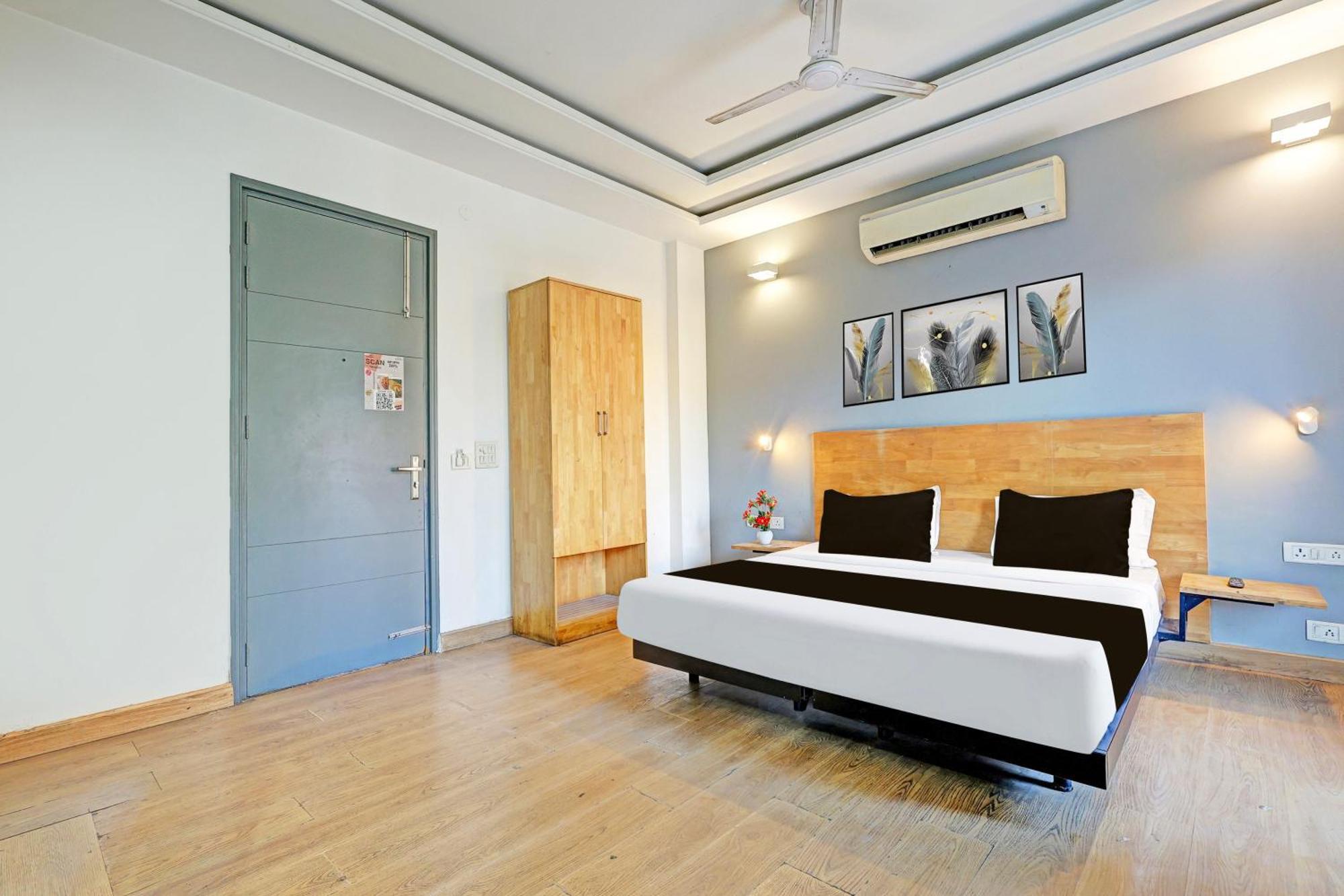 Townhouse Sector 49 Sohna Road Hotell Gurgaon Exteriör bild