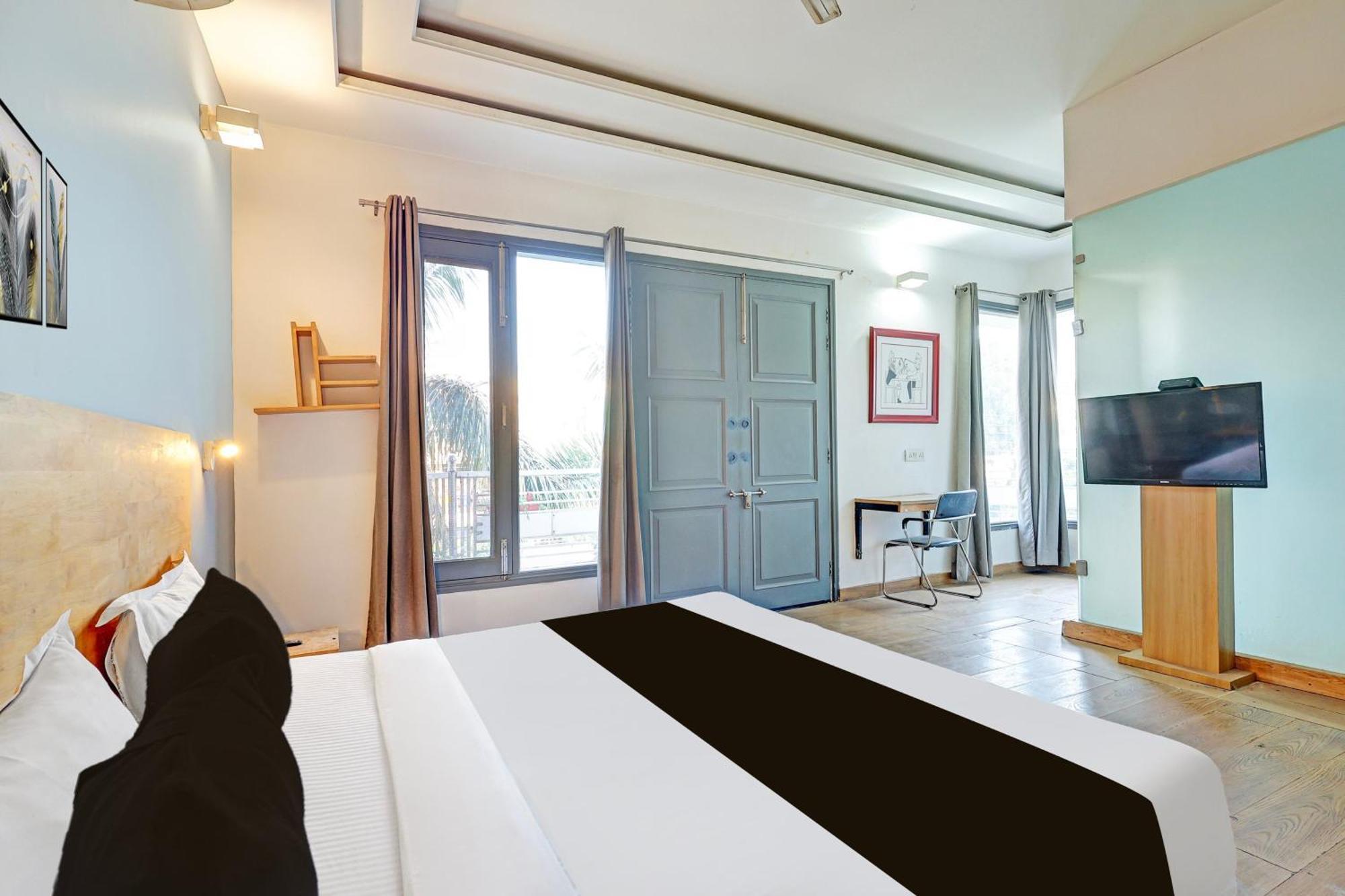Townhouse Sector 49 Sohna Road Hotell Gurgaon Exteriör bild