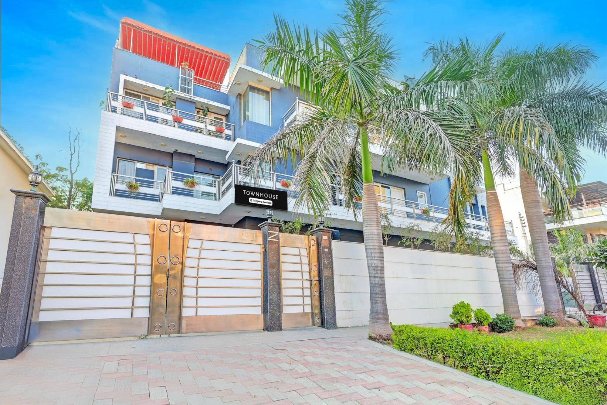 Townhouse Sector 49 Sohna Road Hotell Gurgaon Exteriör bild
