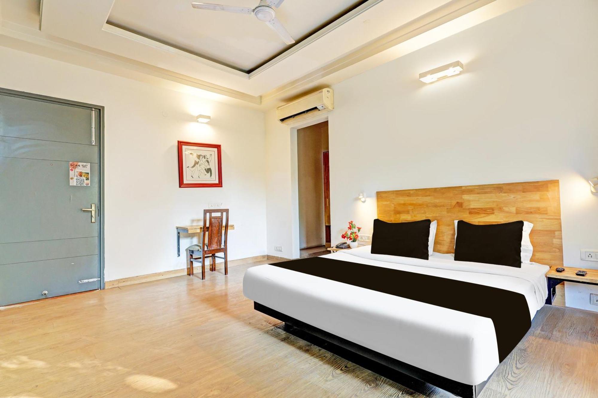 Townhouse Sector 49 Sohna Road Hotell Gurgaon Exteriör bild