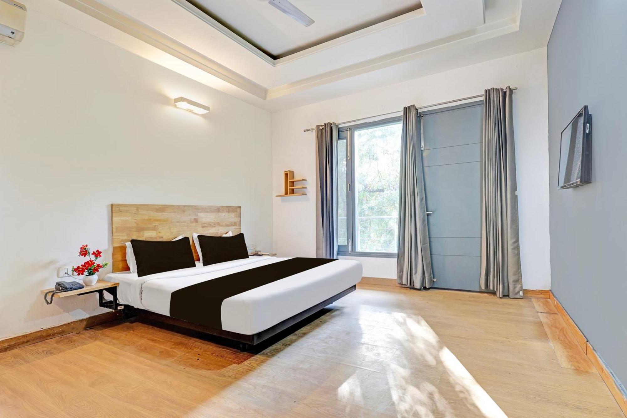 Townhouse Sector 49 Sohna Road Hotell Gurgaon Exteriör bild